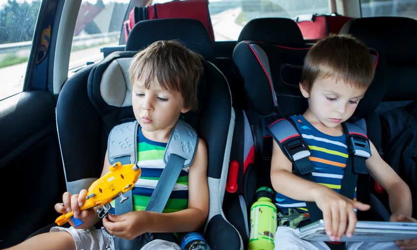 Ways to Keep Kids Entertained in the Car During Road Trips